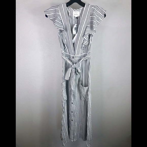 Lost + Wander Kika Tie Waist Striped Midi Dress - Picture 3 of 8